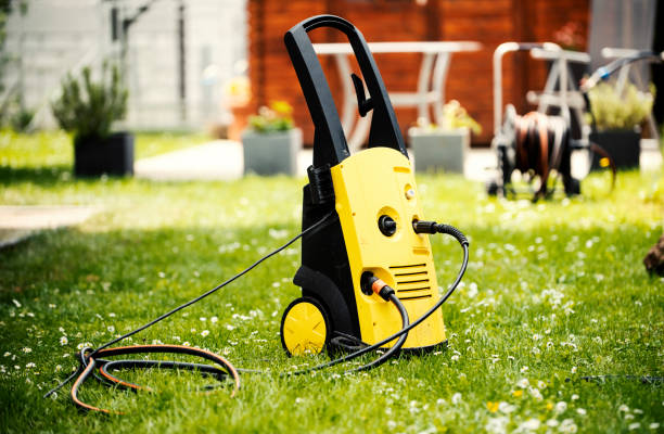 Best Playground Equipment Cleaning  in Burlington, IA